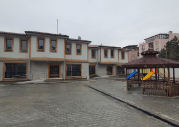 Çocuk evleri siteleri hizmete giriyor