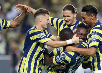 Fenerbahçe 2022 yılını 32 puanla kapattı