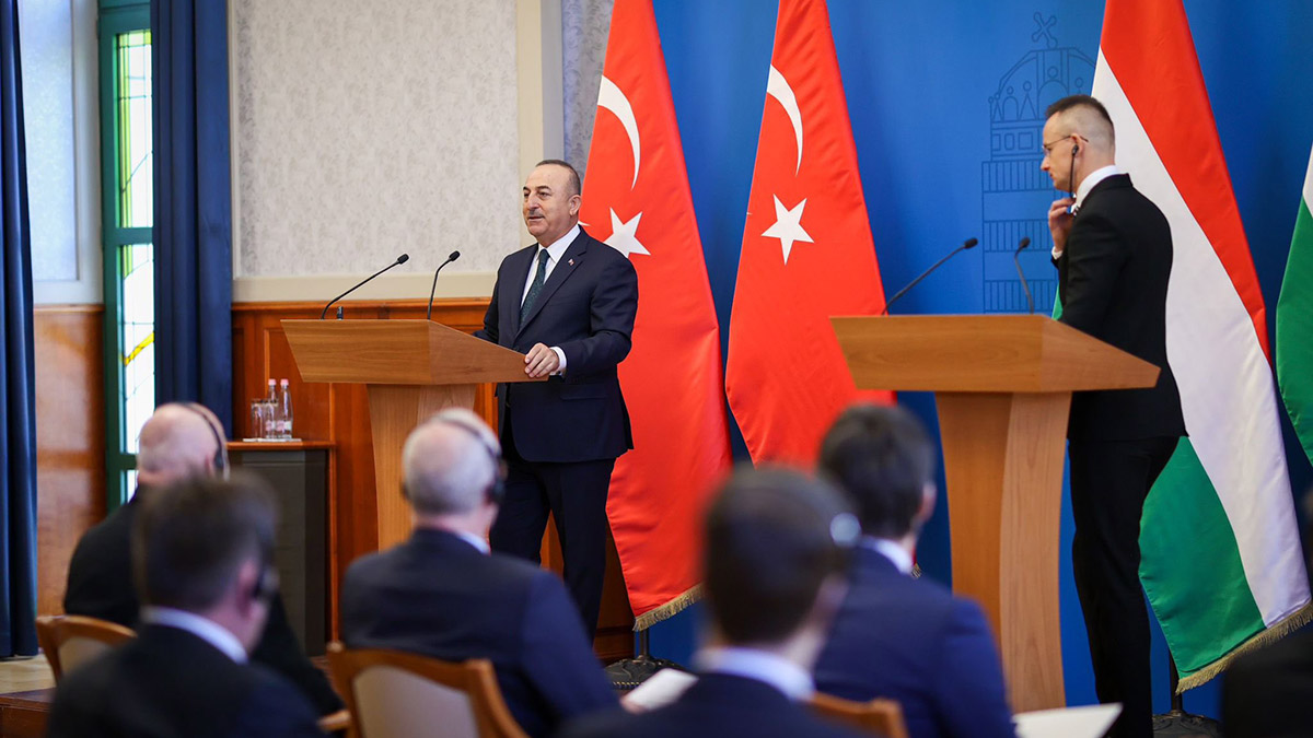 Finlandiya'nın NATO üyeliğine daha pozitif baktık