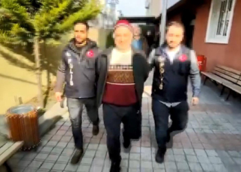 Firari eski emniyet müdürü denetimde yakalandı