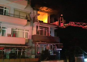 Gölcük'te doğalgaz patlaması; 5 yaralı