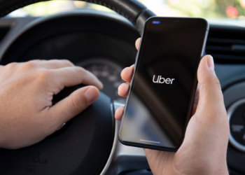 Görme engelliler Uber ile taksi çağırabilecek