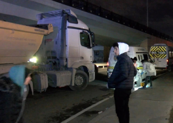 Hafriyat kamyonunun çarptığı kadın öldü
