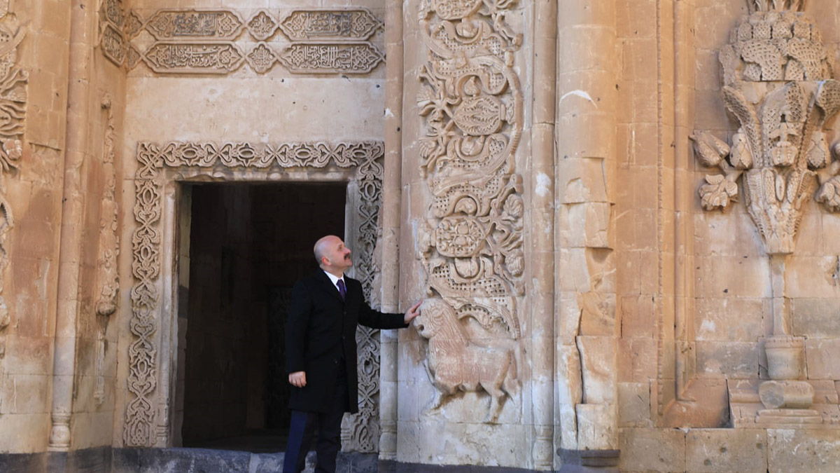 İshak Paşa Sarayı'nda restorasyon