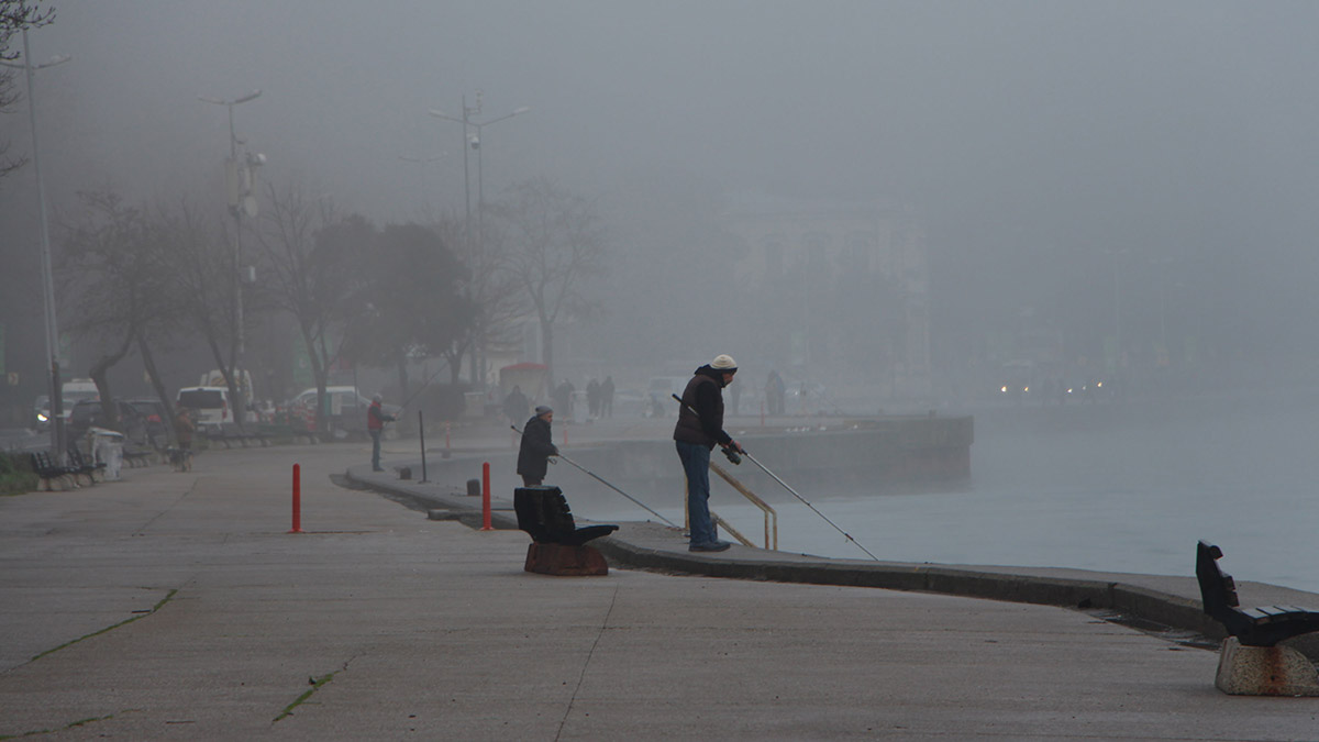 İstanbul Boğazı transit gemi geçişlerine kapatıldı