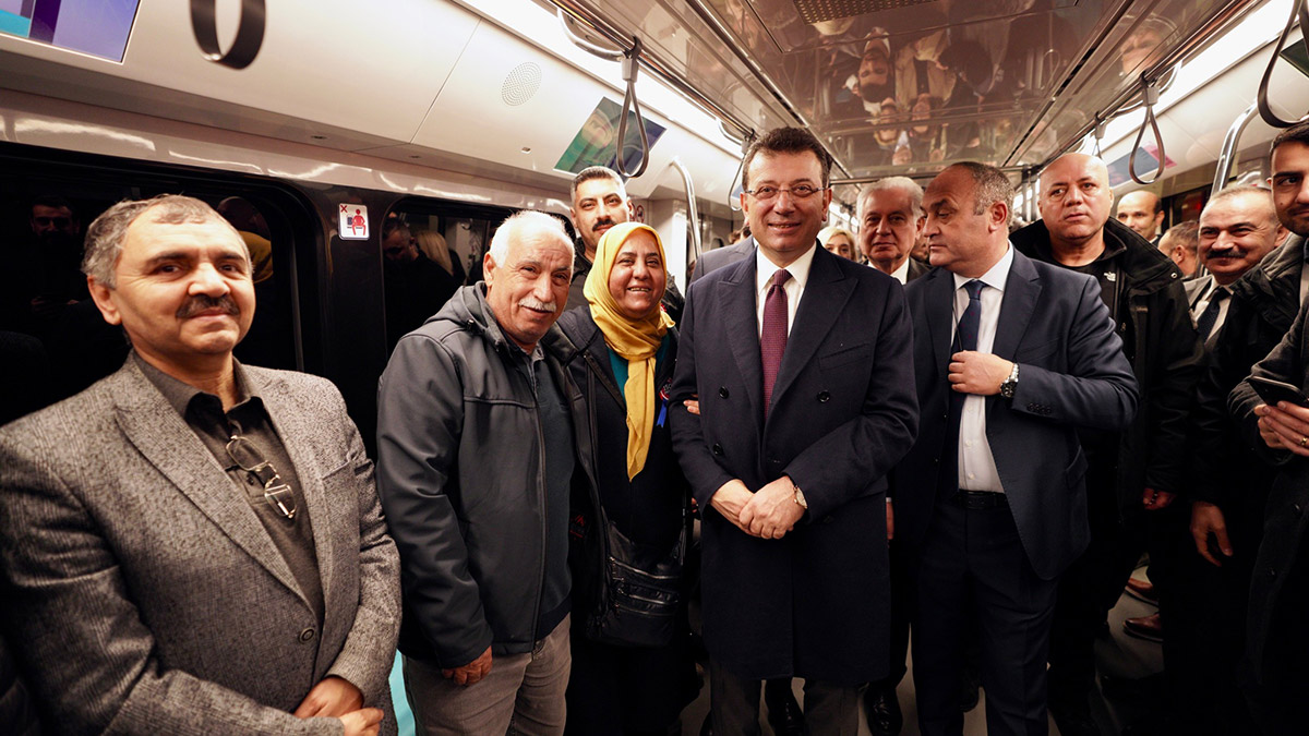 İstanbul'a 2 yeni metro hattı hizmete girdi