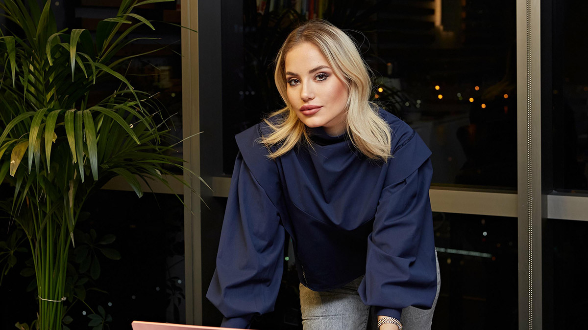 İzmir Barosu’na kayıtlı avukat Elif Akar tutuklandı