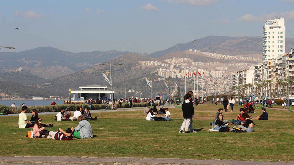 İzmir'de 'çok şiddetli kuraklık' meteoroloji haritasında