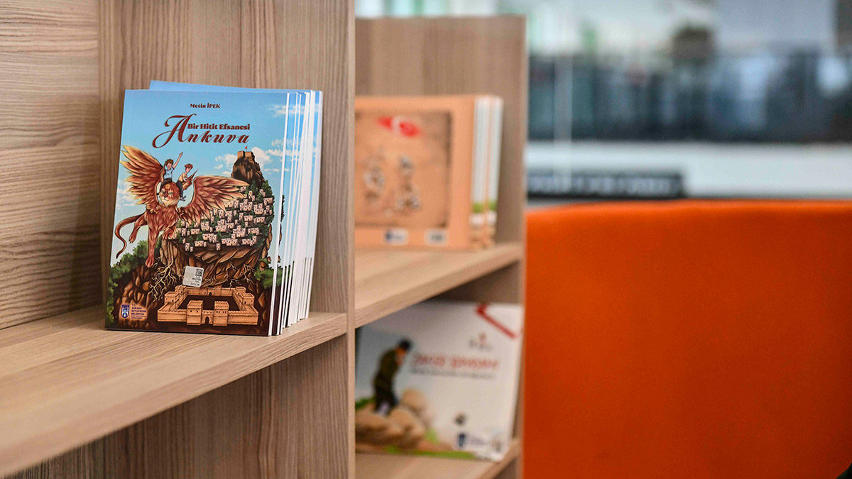 Ankara Büyükşehir Belediyesi'nin yenilediği, modern ve konforlu bir alan haline gelen AŞTİ Ankaralılar tarafından tam not aldı.