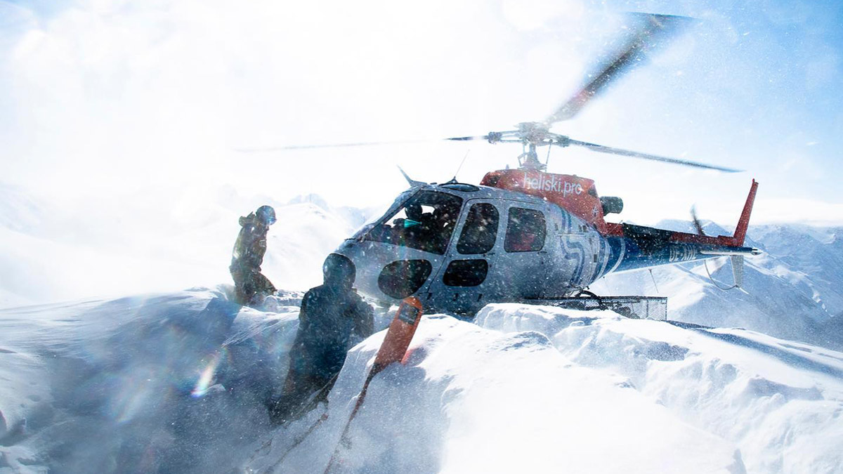 Kaçkarlarda heliski 16 İsviçreli sporcuyla başladı