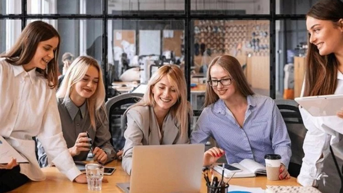 Kadın Girişimci Akademisi’nin eğitimleri başlıyor