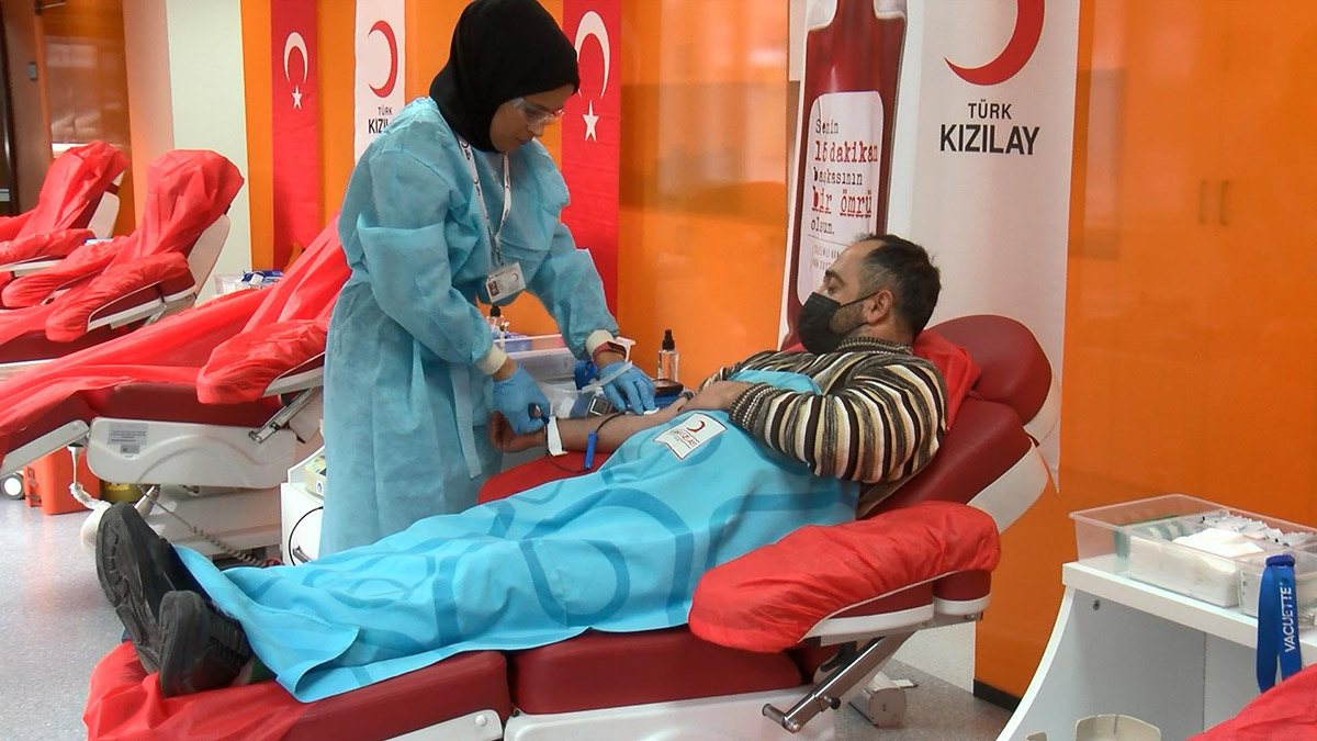 Kan stokları asgari seviyeye yakın