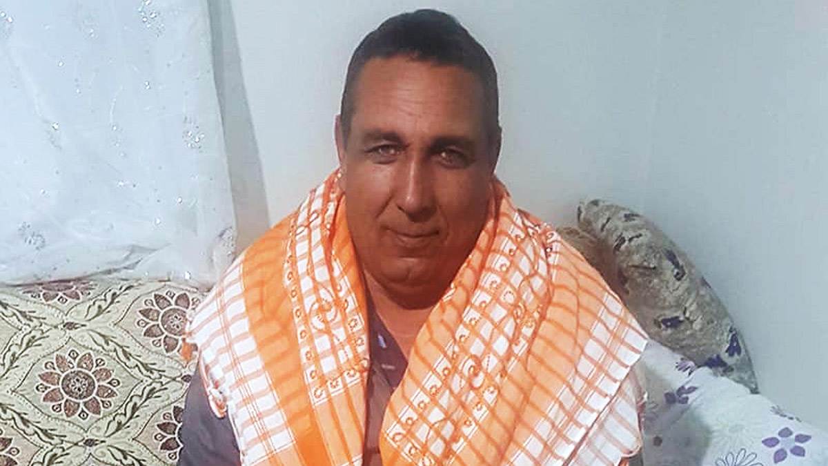 Kestiği ağacın altında kalarak hayatını kaybetti