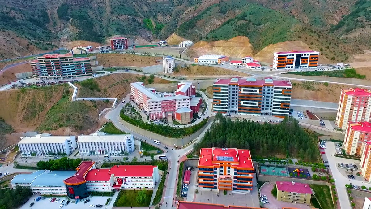 Küçük Menderes Havzası’nda zemin çökmeleri