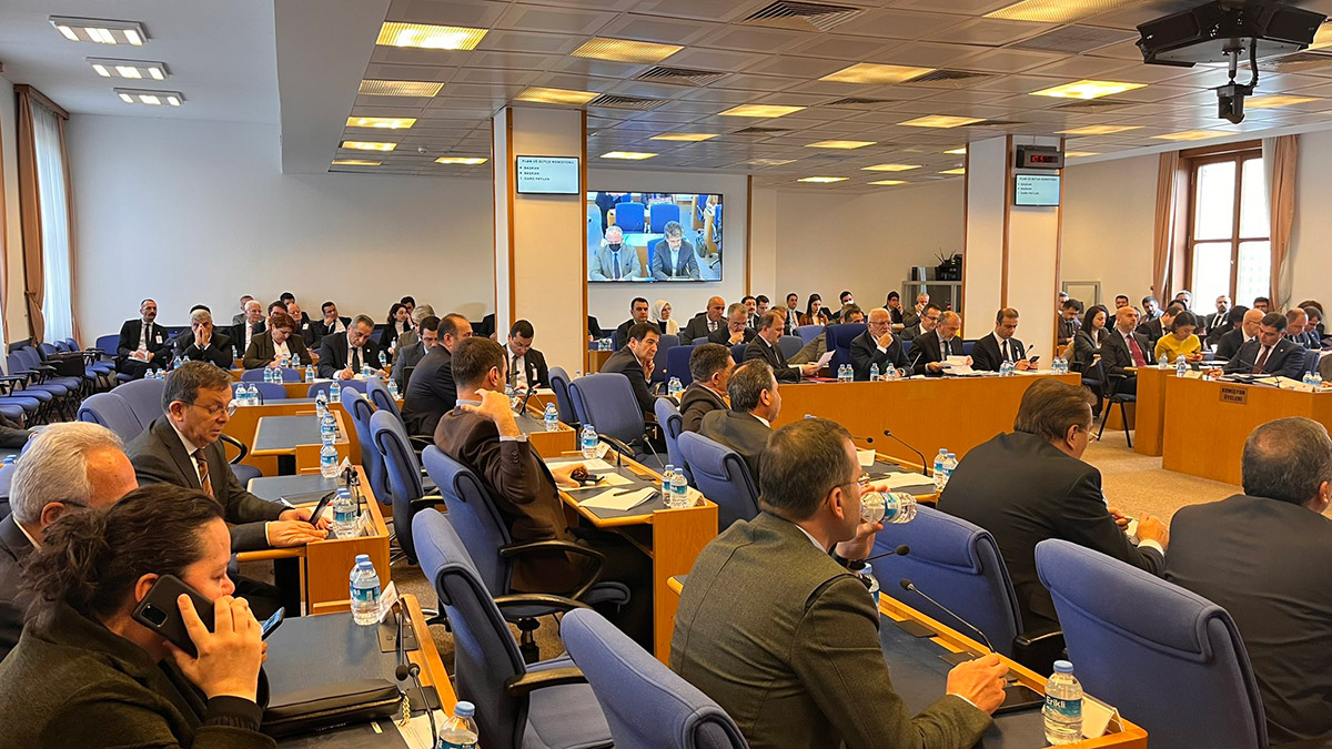 Memur ve emekli maaş artışlarına ilişkin teklif TBMM'de