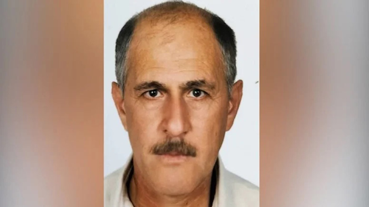 Merdivenlerden düşen adam hayatını kaybetti