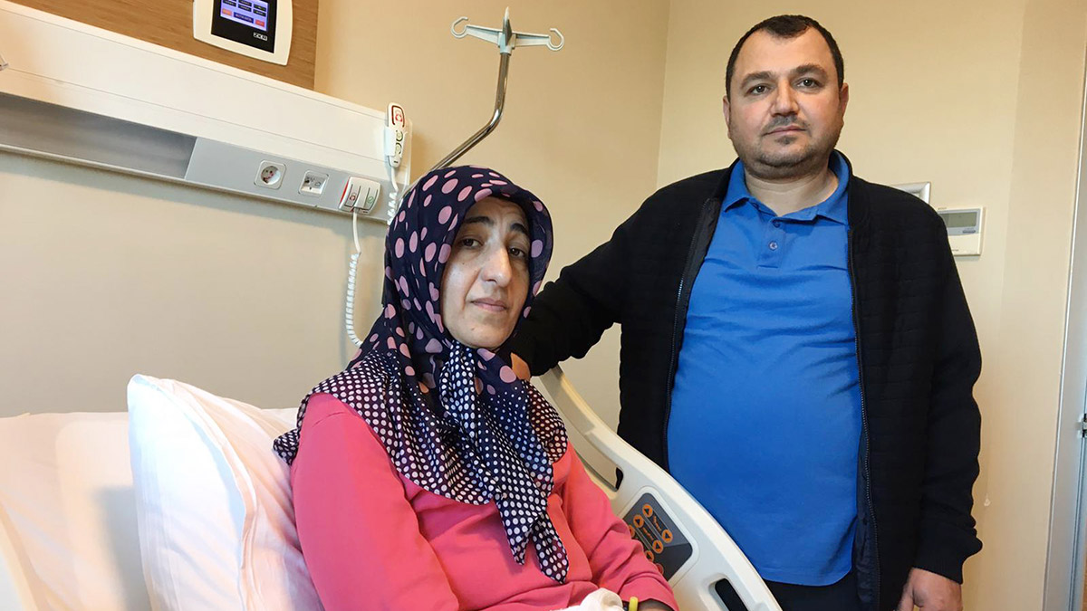 Mide fıtığı tanısı konulan aşçı, sağlığına kavuştu