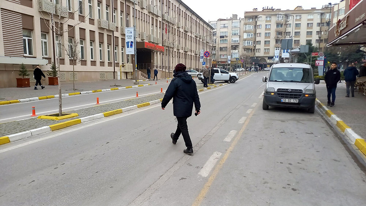 Midilli Adası'nda 5 büyüklüğünde deprem