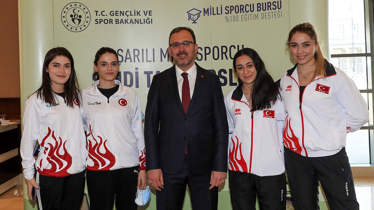 Milli Sporcu Öğrenim Bursu'ndan 247 kişi yararlandı