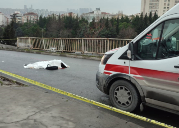 Minibüsün çarptığı genç kız hayatını kaybetti