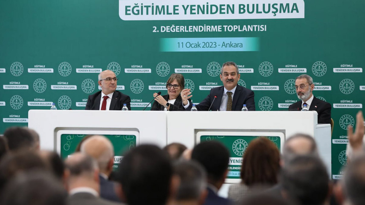 Ortaöğretimde okullaşma oranı yüzde 95,97'ye çıktı