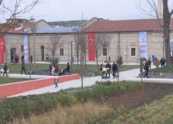 Rami Kütüphanesi ilk günden yoğun ilgi gördü