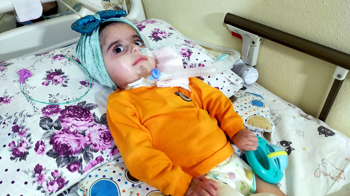 SMA'lı Havvanur'un tedavisi için destek çağrısı