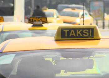 Sabıkalı taksicinin "kartı" tartışma konusu oldu