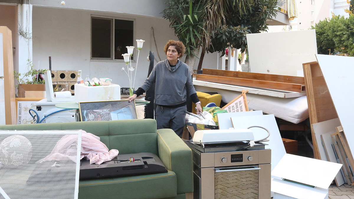 Sahte imzalı tahliye taahhütnamesine suç duyurusu