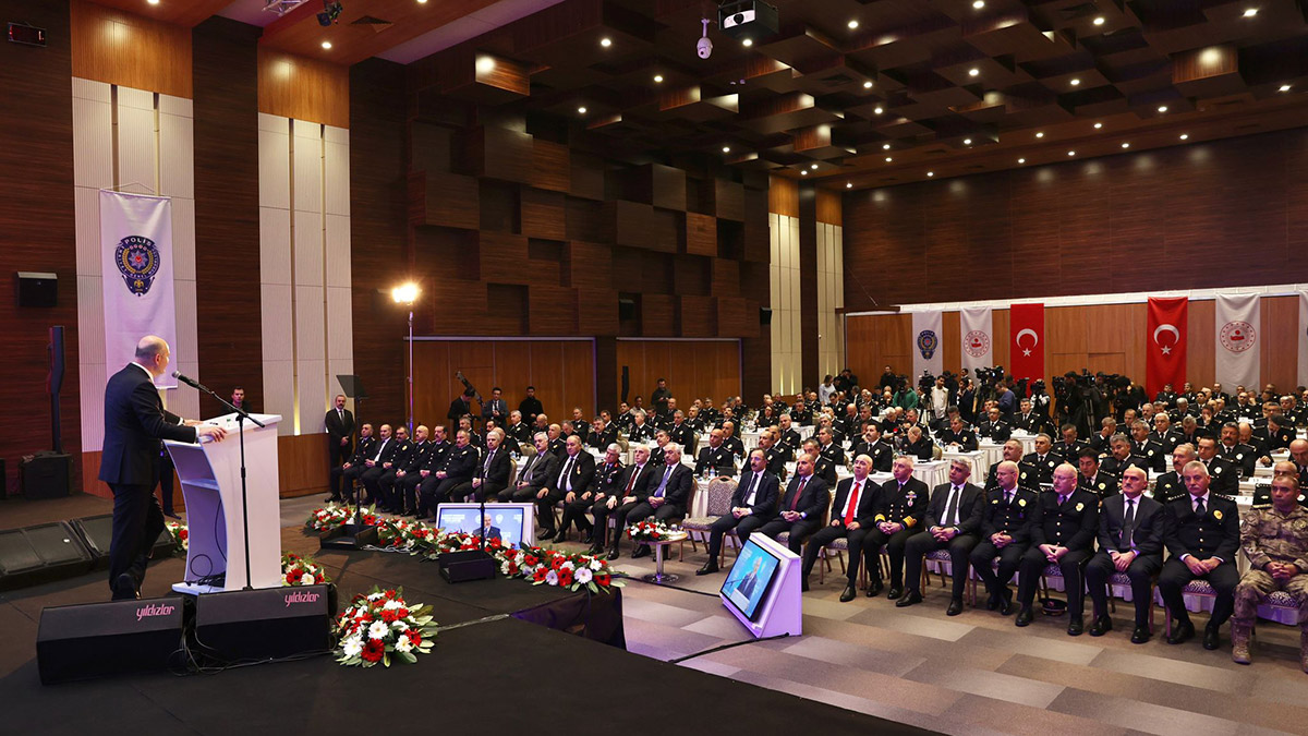 Seçimin güvenliği jandarma ve polisimize emanet