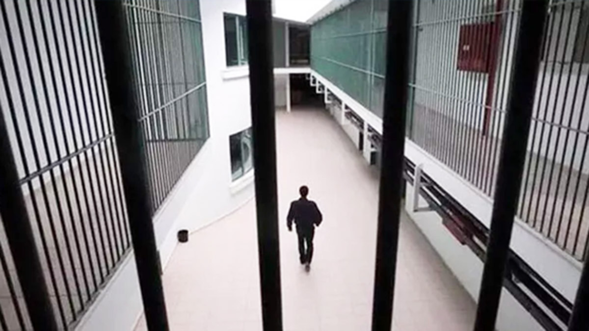 'Sürekli hasta ve kocamış' hükümlüler için genelge