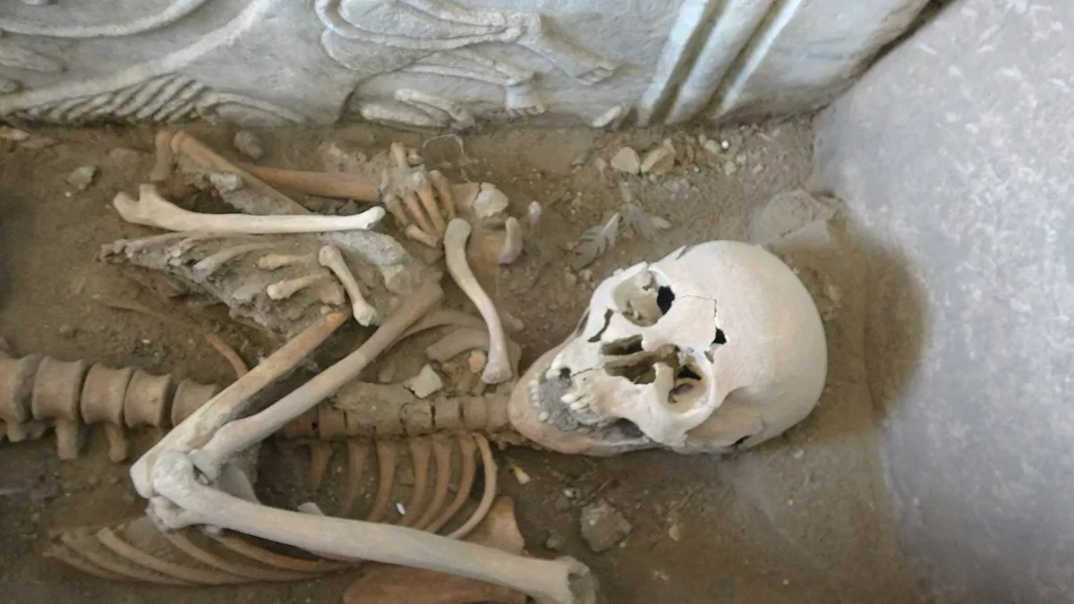 Tarihi kadikalesi kazilarinda kadin iskeleti bulundua - haberler - haberton