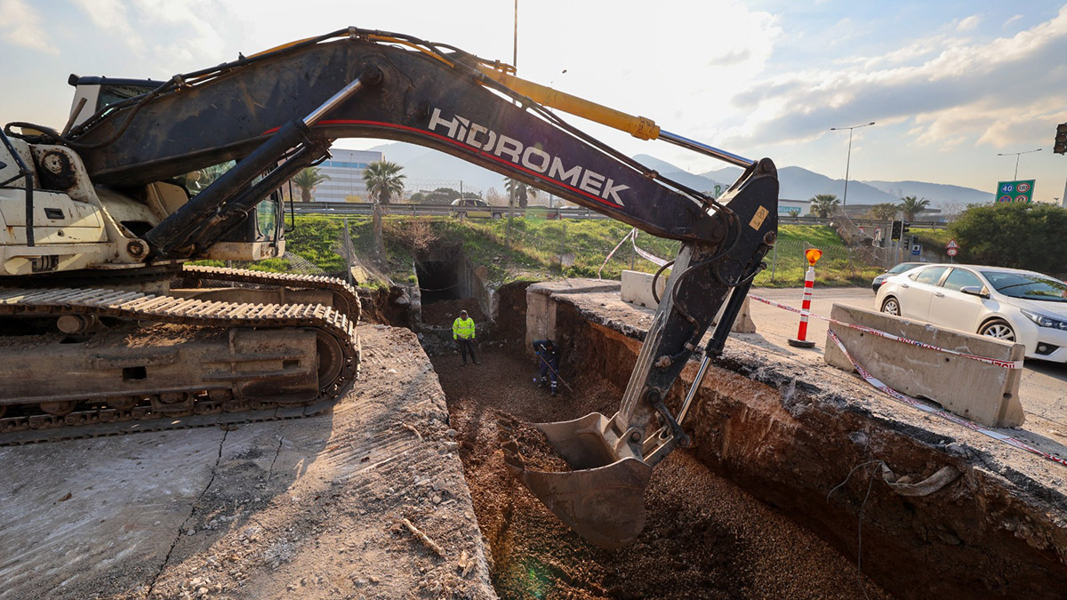 Taşkın riskine karşı menfezler genişletildi