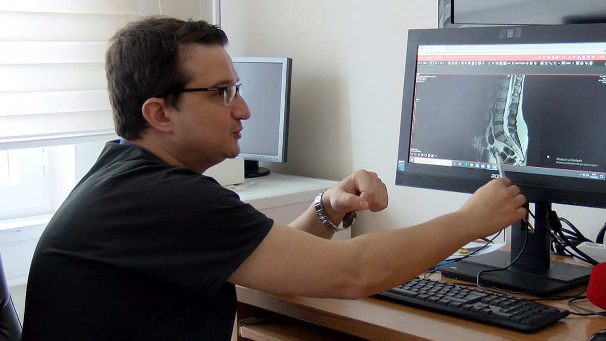 Tiroid hastalıkları omurga hasarına yol açıyor 