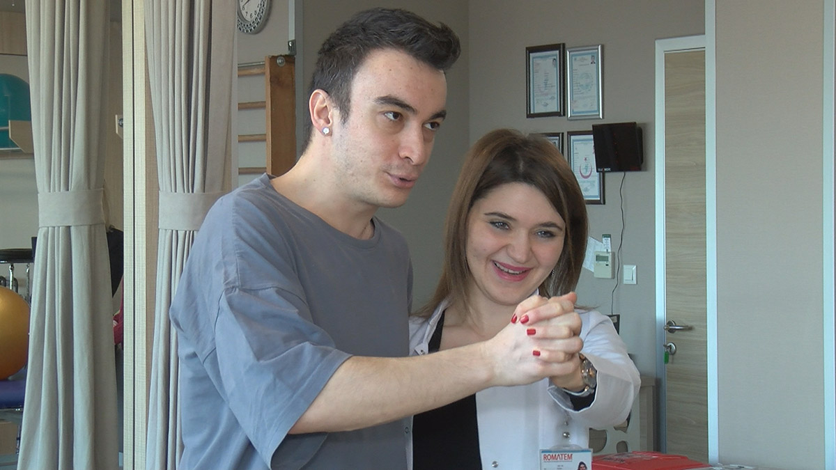 Tiyatrocu Sergen Deveci 'mucize'ye adım attı