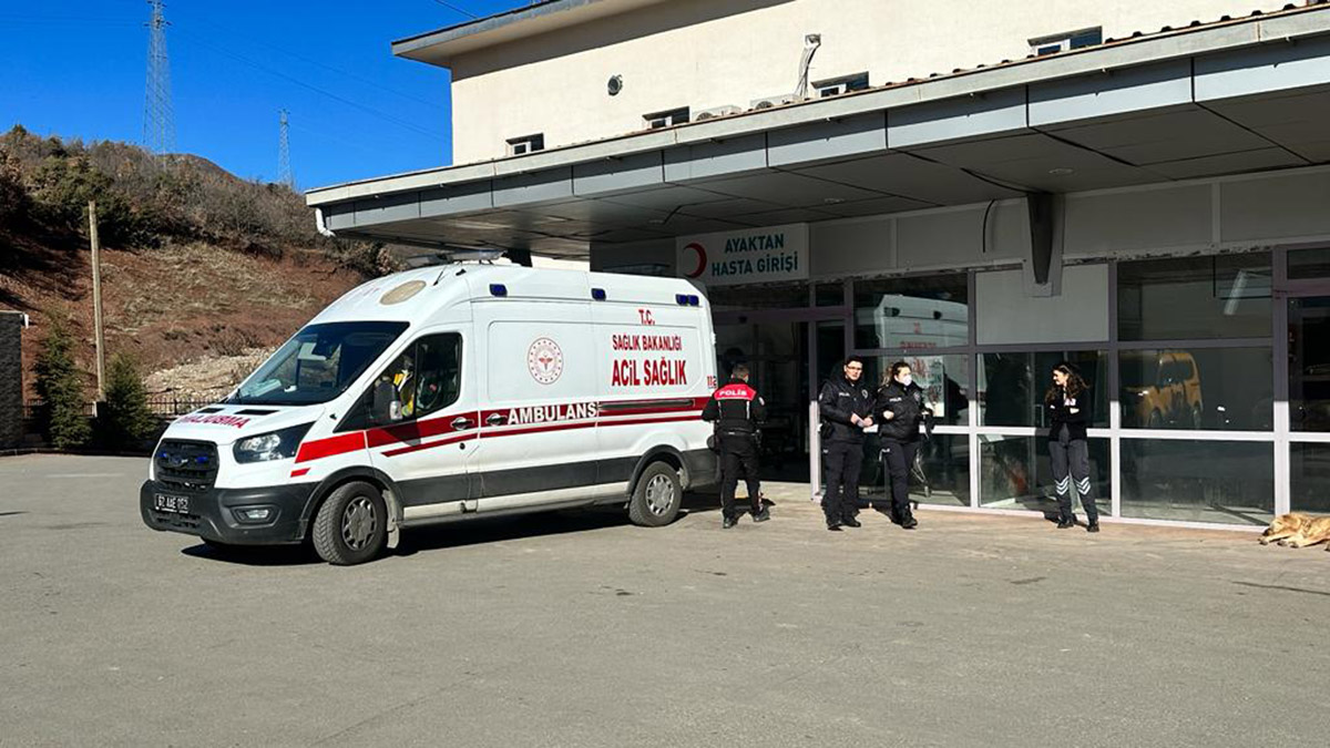 Zırhlı otobüsün egzozundan çıkan karbonmonoksit gazı 9 polisi zehirledi