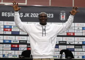 Türkiye'de Beşiktaş'tan başka takımda oynamam