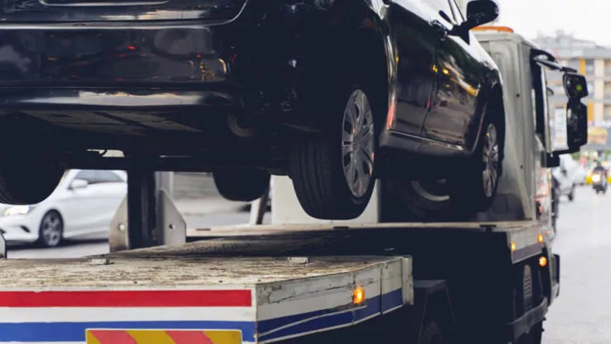 Yediemin otoparklarında çekici ücretleri 400 lira oldu 