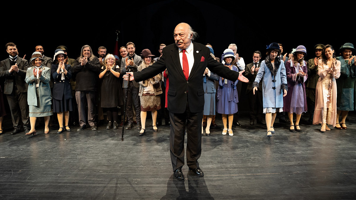 Zübeyde Hanım'ın anısına sahneye çıkacaklar