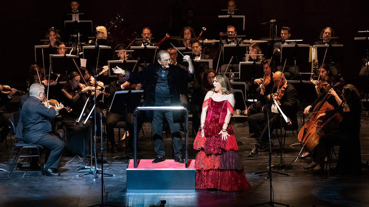 Ali Poyrazoğlu orkestra şefi oldu