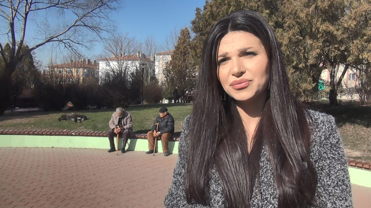 Sokak köpeklerinin kulübelerinin kaldırılmasına tepki