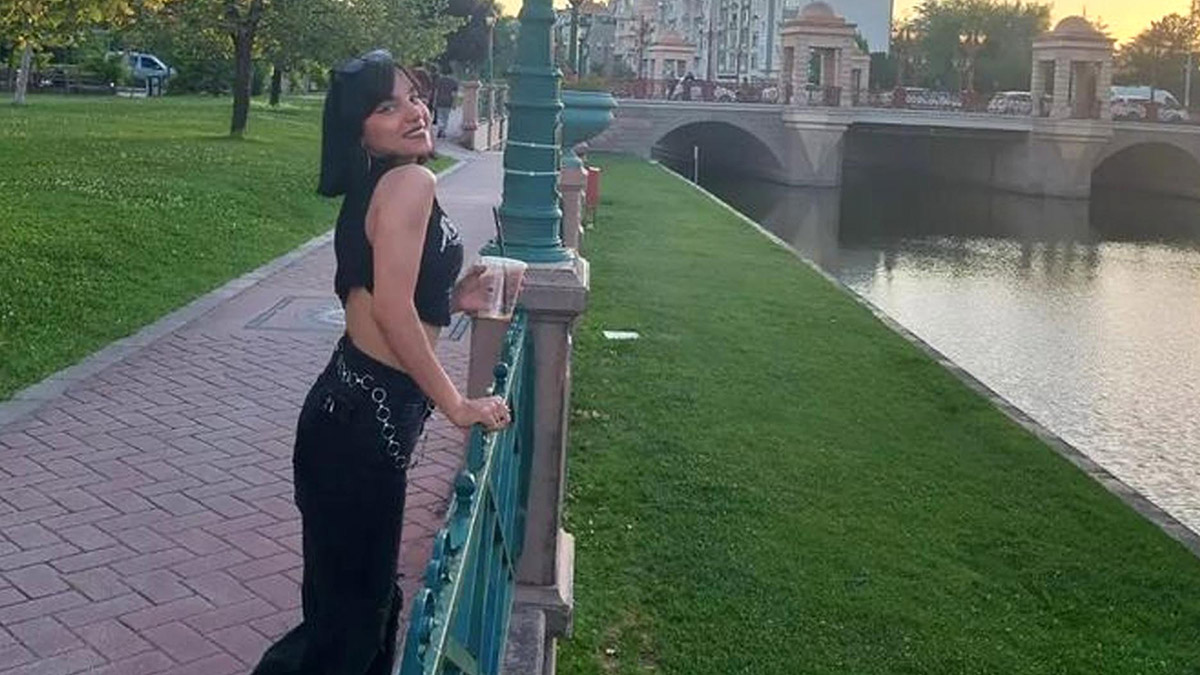 Apartman girişinde cinayet