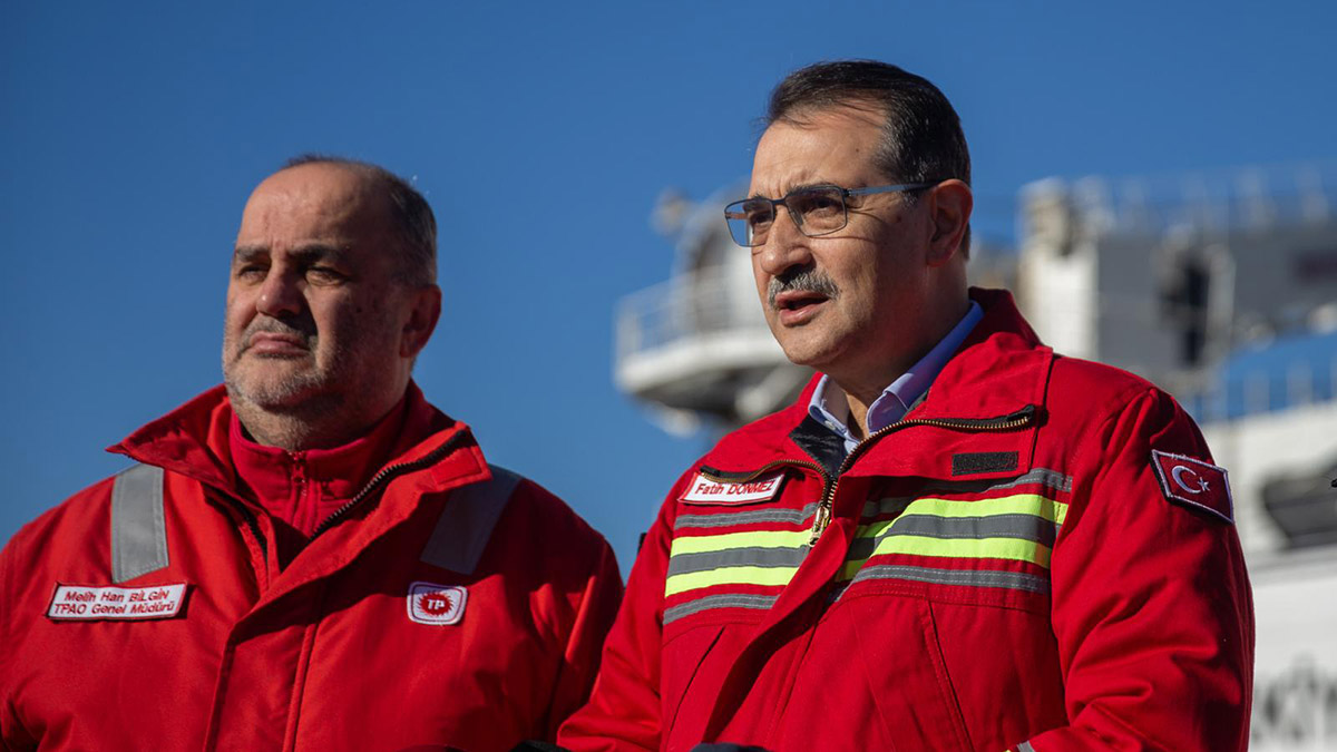 Mukavemet gemisi filomuza katıldı