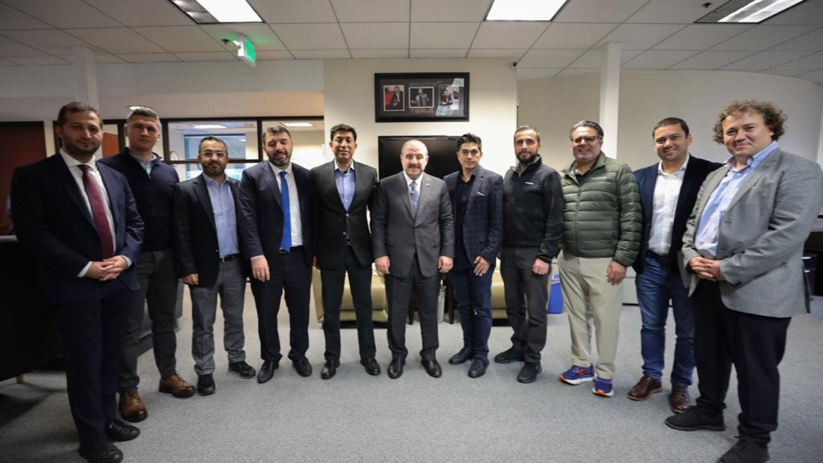Mustafa Varank, TT Ventures'ın ABD'deki ofisini ziyaret etti