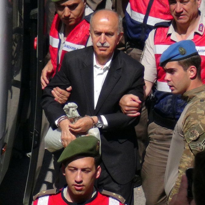 Bursa'daki FETÖ davasında karar