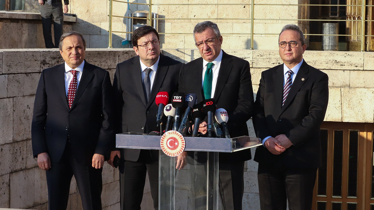 CHP heyeti Bekir Bozdağ'ı ziyaret etti