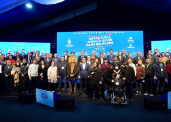 CHP'li büyükşehir belediye başkanları İstanbul'da