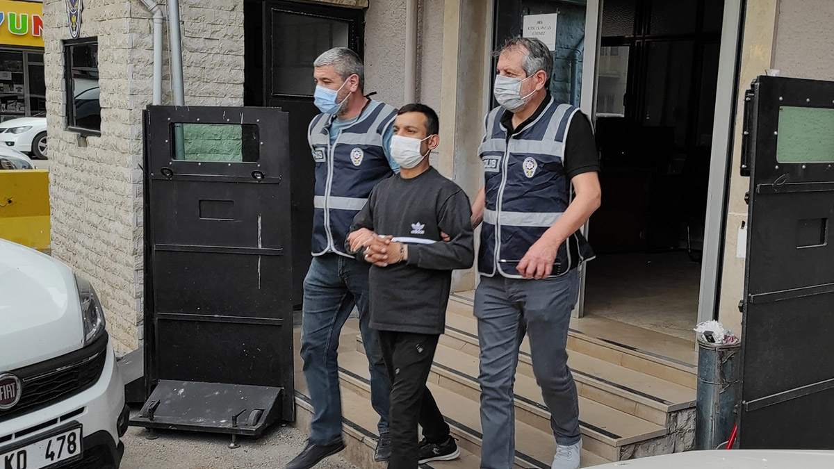 Cinayeti yaşı küçük kızının üstüne atan babaya müebbet istemi