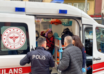 Boşanan çiftlerin yakınları arasında kavga