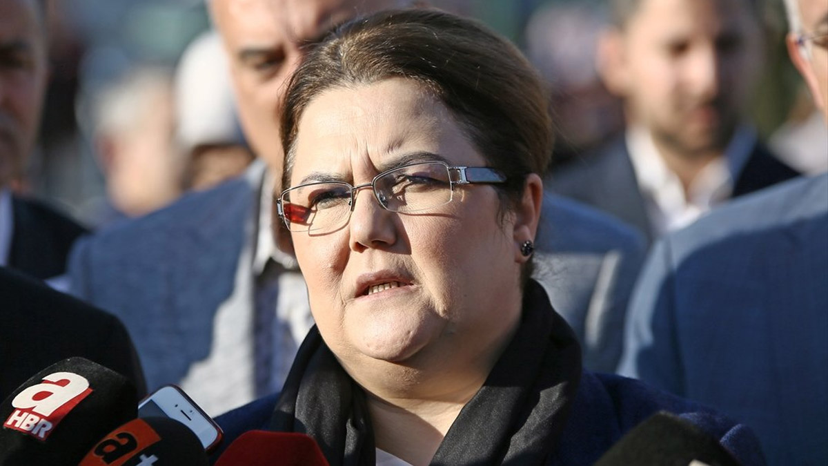 Evde bakım yardımı hesaplara yatmaya başladı